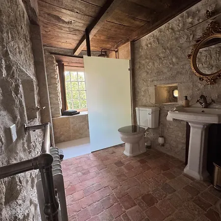 Château De La Mothe De - Allier, à Proximité De Vichy Vicq (Allier)